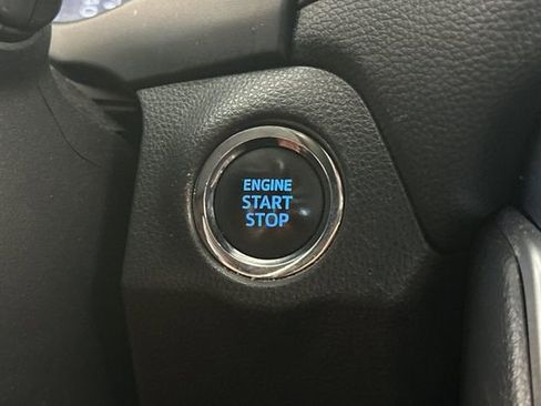 Used 2019 Toyota RAV4 Limited w/ Advanced Technology Package FWD image 26