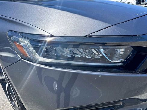 Used 2020 Honda Accord Sport image 29