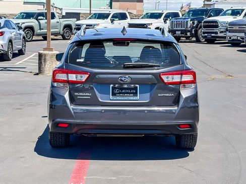 Used 2019 Subaru Impreza 2.0i Limited w/ Popular Package #2 AWD/4WD image 3