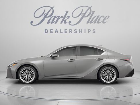 Used 2023 Lexus IS 300 w/ Comfort Package RWD image 2
