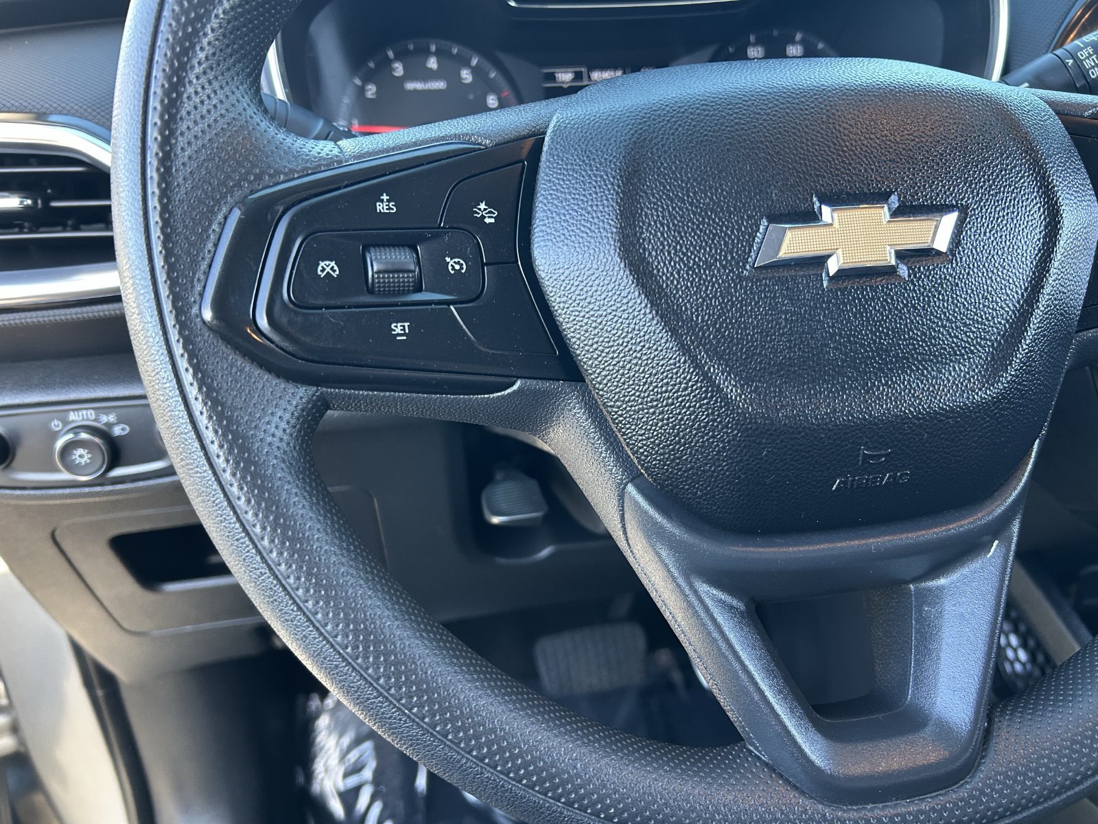 Used 2023 Chevrolet TrailBlazer LT w/ Convenience Package AWD/4WD image 25