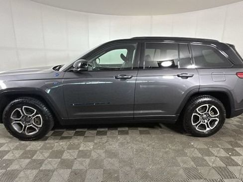 Used 2023 Jeep Grand Cherokee Trailhawk AWD/4WD image 5