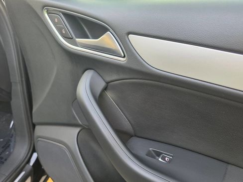 Used 2018 Audi Q3 2.0T Premium image 27