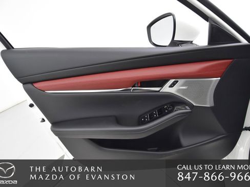 New 2026 MAZDA MAZDA3 2.5 S Hatchback w/ Premium Pkg image 36