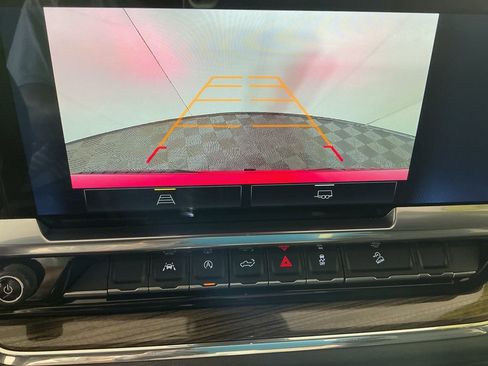 Used 2023 Chevrolet Silverado 1500 RST image 20