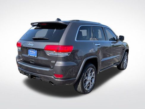 Used 2020 Jeep Grand Cherokee Overland AWD/4WD image 7