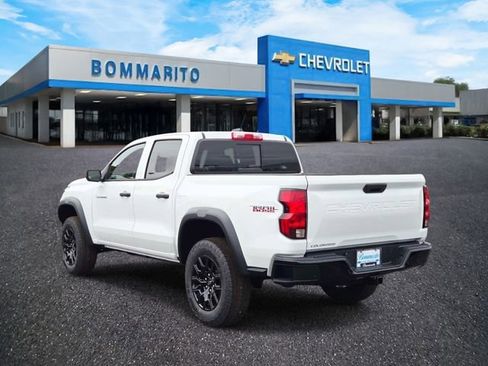 New 2026 Chevrolet Colorado Trail Boss AWD/4WD image 3