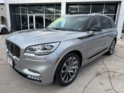 Used 2021 Lincoln Aviator Grand Touring w/ Equipment Group 302A image 3