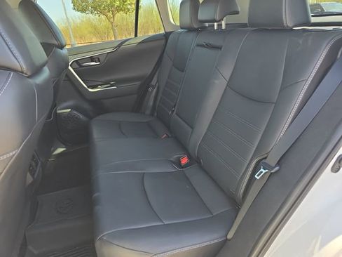 Used 2021 Toyota RAV4 Limited image 14