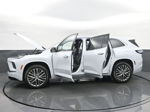 New 2026 Buick Enclave Avenir w/ Super Cruise Package image 57