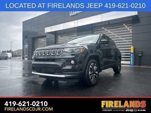 Used 2022 Jeep Compass Limited image 4