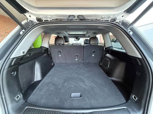 Used 2022 Jeep Grand Cherokee Limited 4xe image 21