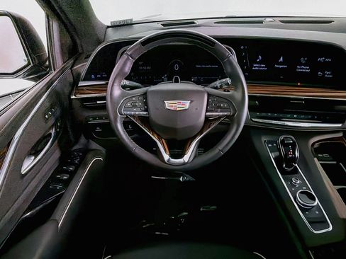 Used 2024 Cadillac Escalade Premium Luxury w/ LPO, Floor Liner Package AWD/4WD image 5