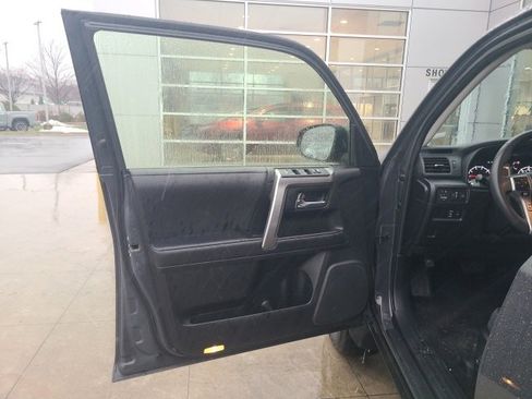 Used 2024 Toyota 4Runner SR5 image 17