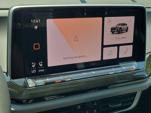 New 2026 Volkswagen Atlas Peak Edition AWD/4WD image 9