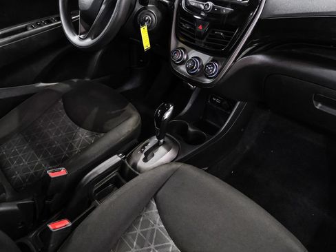 Used 2021 Chevrolet Spark LT FWD image 21