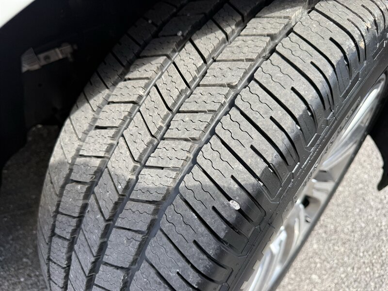 Used 2024 Lincoln Navigator Reserve AWD/4WD image 63
