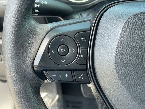 Used 2019 Toyota RAV4 LE w/ All Weather Liner Package AWD/4WD image 15