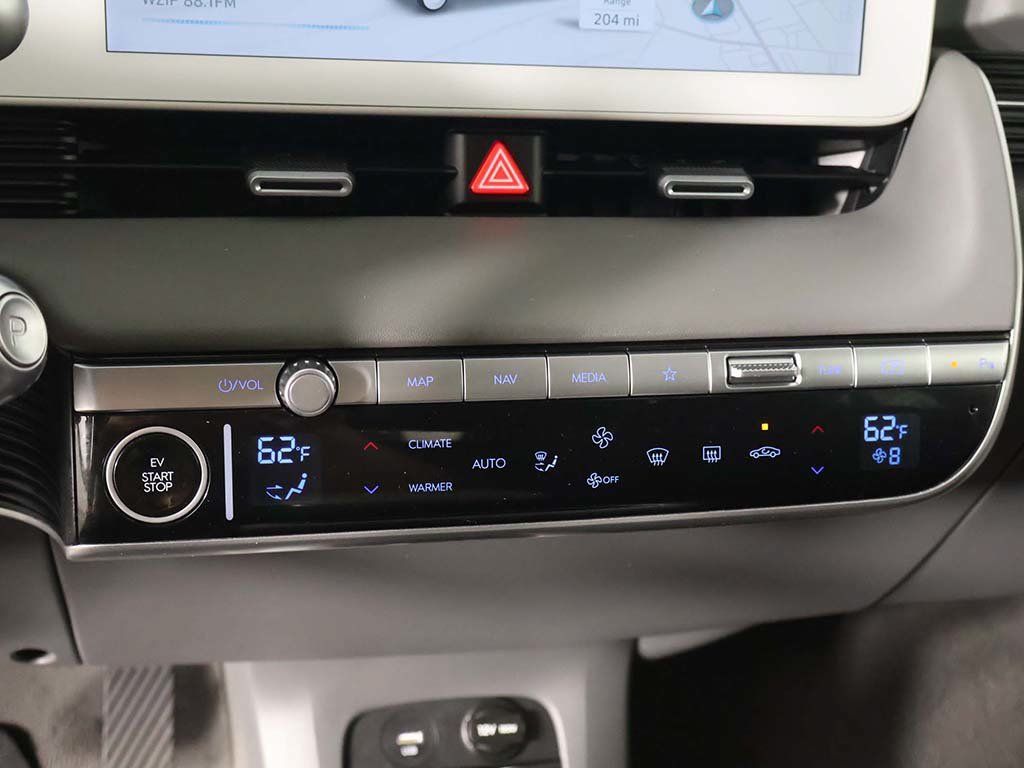 Used 2024 Hyundai Ioniq 5 SEL AWD/4WD image 44