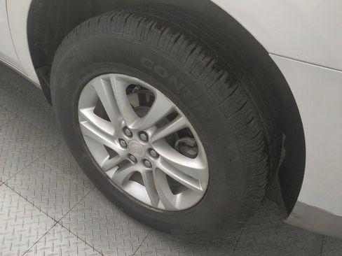 Used 2020 Buick Enclave Essence FWD image 31