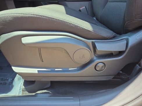 Used 2026 Hyundai Santa Fe SE FWD image 24