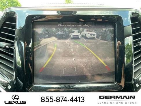 Used 2019 Jeep Cherokee Limited AWD/4WD image 19