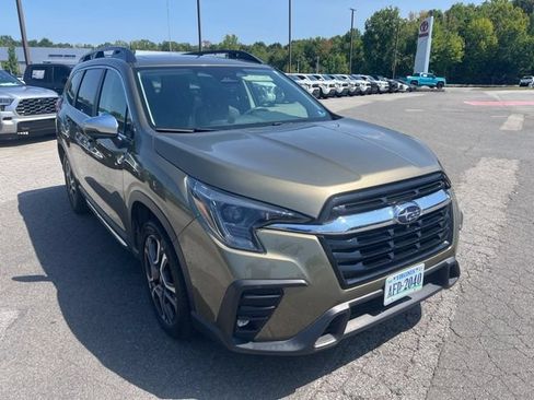 Used 2023 Subaru Ascent Limited w/ Technology Package AWD/4WD image 1