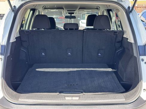 Used 2022 Nissan Rogue S FWD image 13