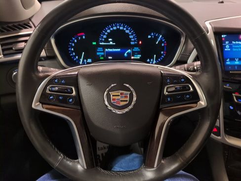 Used 2015 Cadillac SRX Luxury image 19