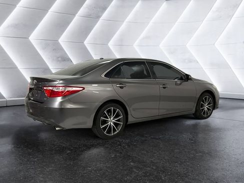 Used 2016 Toyota Camry XSE FWD image 4