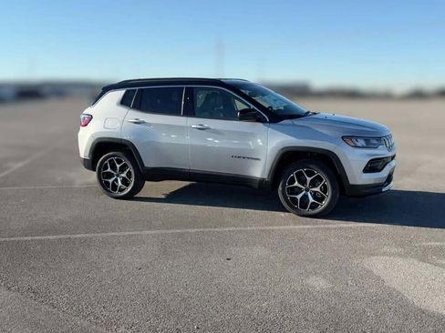 New 2026 Jeep Compass Limited image 15