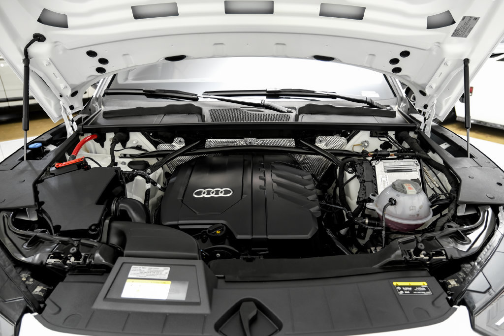 Used 2025 Audi Q5 2.0T Premium Plus AWD/4WD image 47