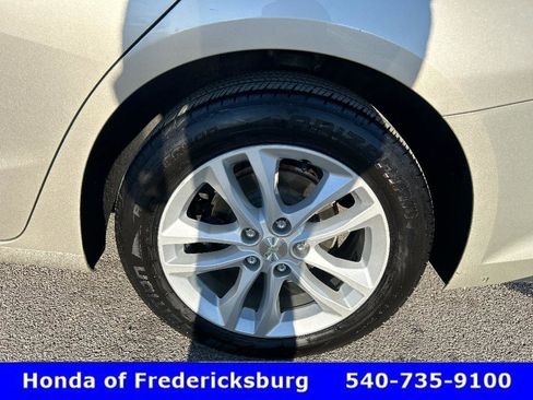 Used 2016 Chevrolet Malibu LT w/ Leather Package image 37