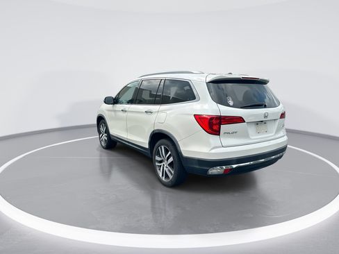 Used 2016 Honda Pilot Elite image 7