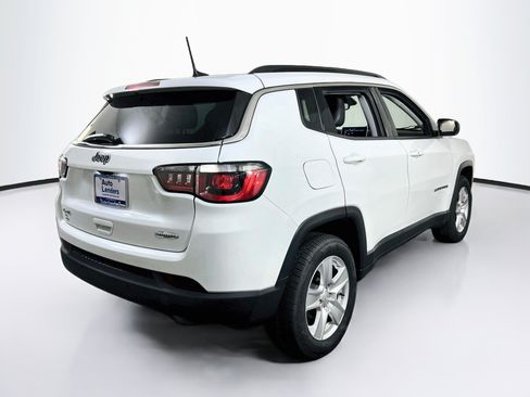 Used 2022 Jeep Compass Latitude AWD/4WD image 5
