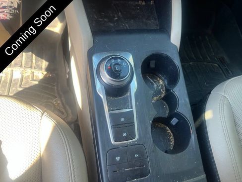 Used 2022 Ford Escape SEL w/ Technology Package FWD image 15