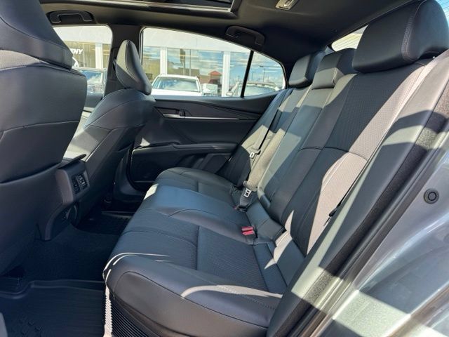 Used 2026 Toyota Camry XSE w/ Premium Plus Package FWD image 9