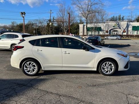 Used 2024 Subaru Impreza 2.0i image 4