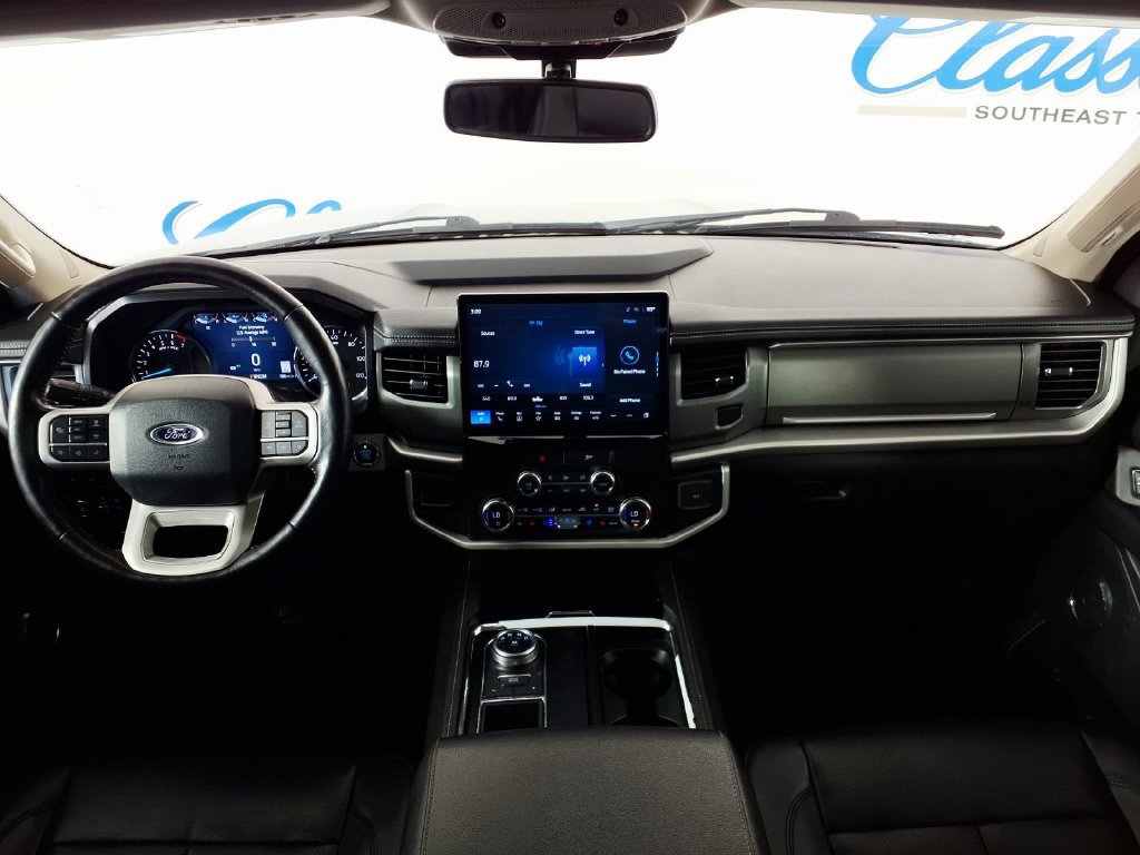 Used 2023 Ford Expedition XLT RWD image 13