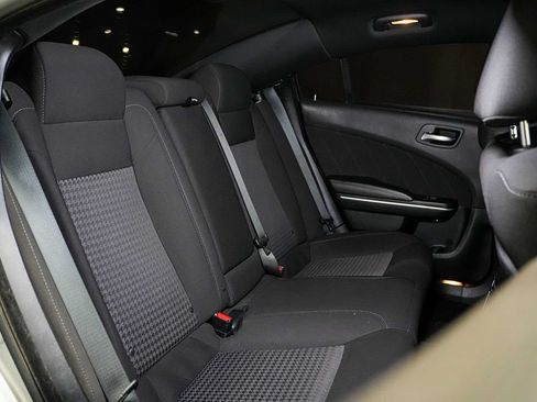 Used 2020 Dodge Charger Scat Pack w/ Navigation & Travel Group RWD image 19