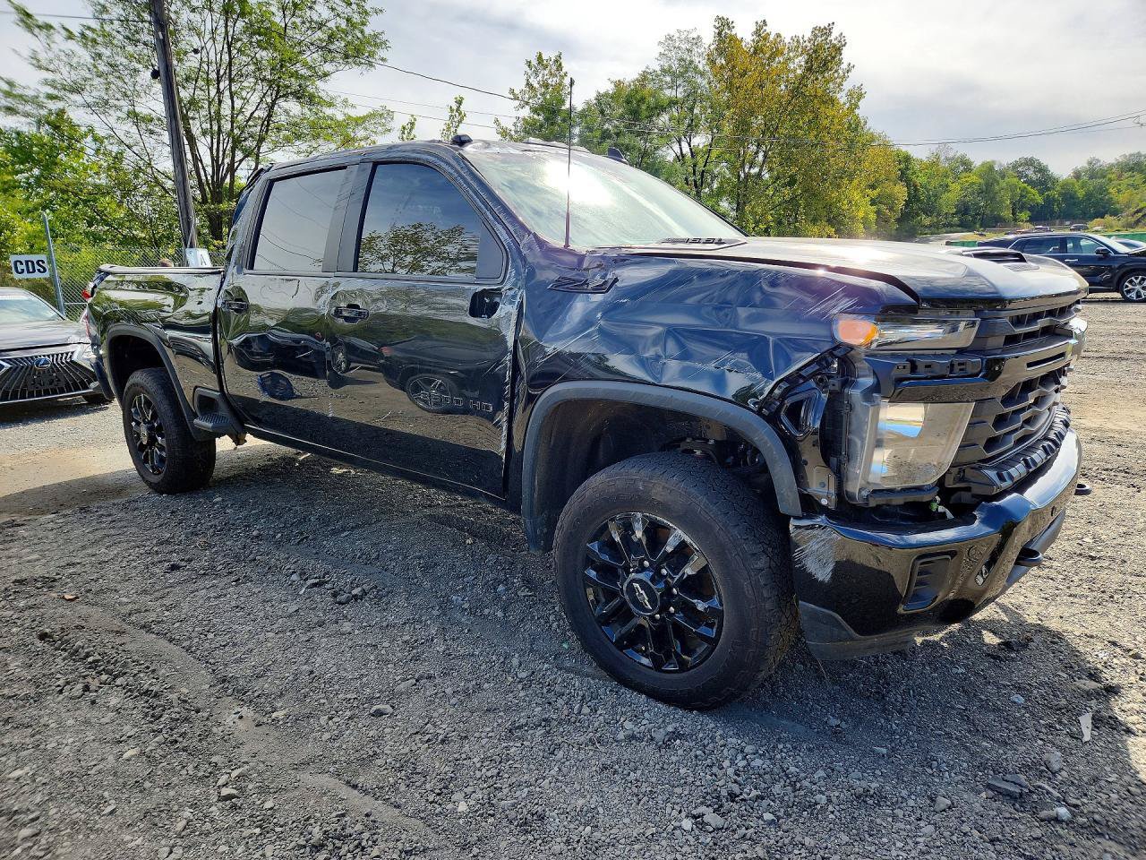Used 2025 Chevrolet Silverado 2500 Custom w/ Custom Value Package AWD/4WD image 1