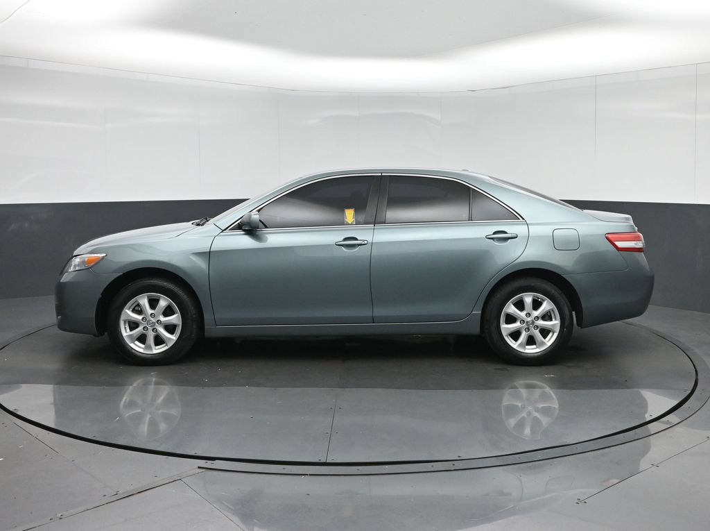 Used 2011 Toyota Camry LE w/ LE Extra-Value Pkg FWD image 4