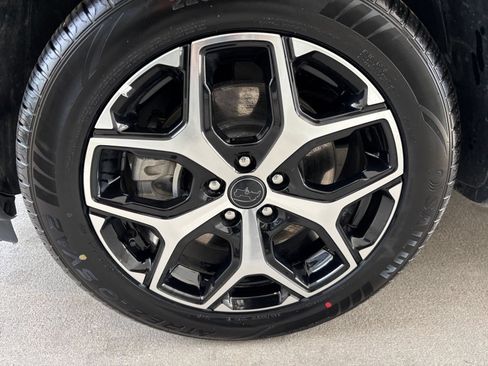 Used 2025 Jeep Compass Limited AWD/4WD image 30