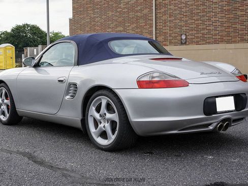 Used 2003 Porsche Boxster S RWD image 19