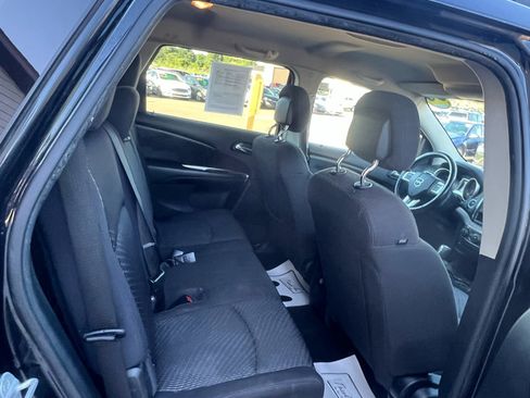Used 2013 Dodge Journey SE image 13