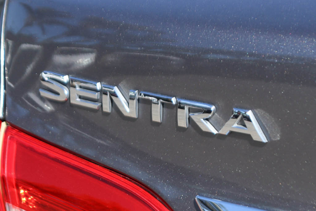 Used 2019 Nissan Sentra SV FWD image 42