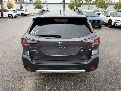 Used 2025 Subaru Outback Limited AWD/4WD image 6