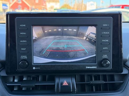 Used 2021 Toyota RAV4 LE image 35