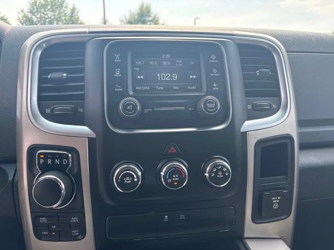 Used 2015 RAM 1500 Big Horn AWD/4WD image 41