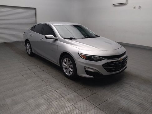 Used 2021 Chevrolet Malibu LT FWD image 13